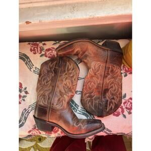 LAREDO BREAKOUT SQUARE TOE COWBOY BOOTSMEN’S SIZE 9.5D 68354